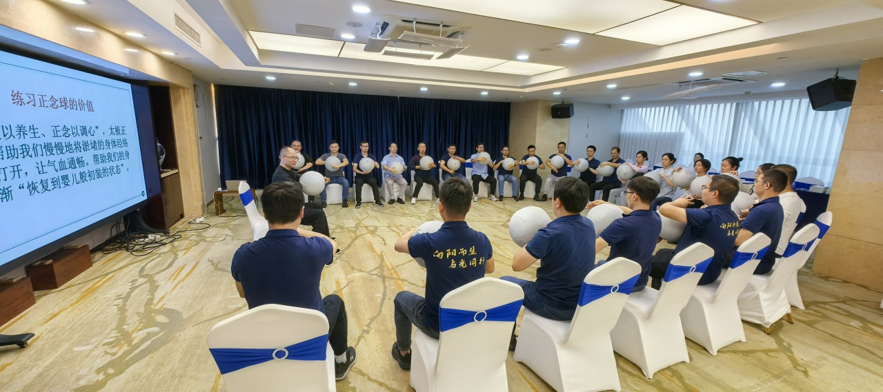 1734919071474881.jpg 1734919071474881.jpg